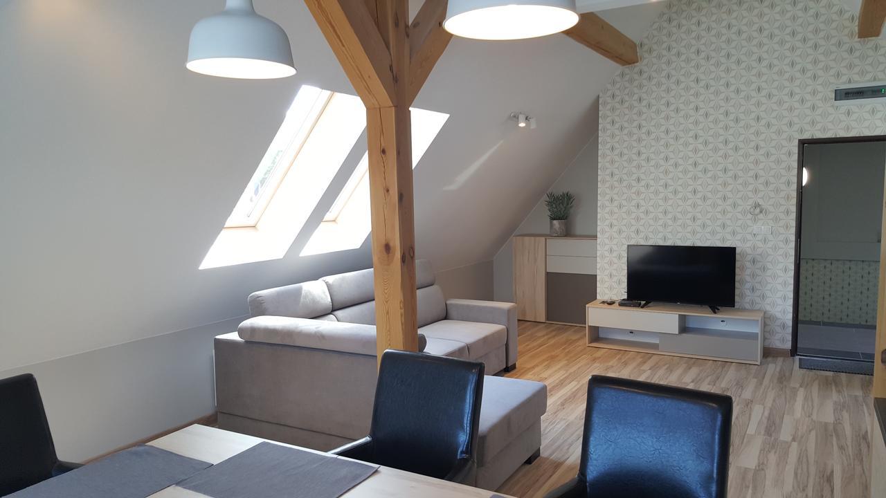 Apartamenty Marina By Manage Rent Устка Екстер'єр фото
